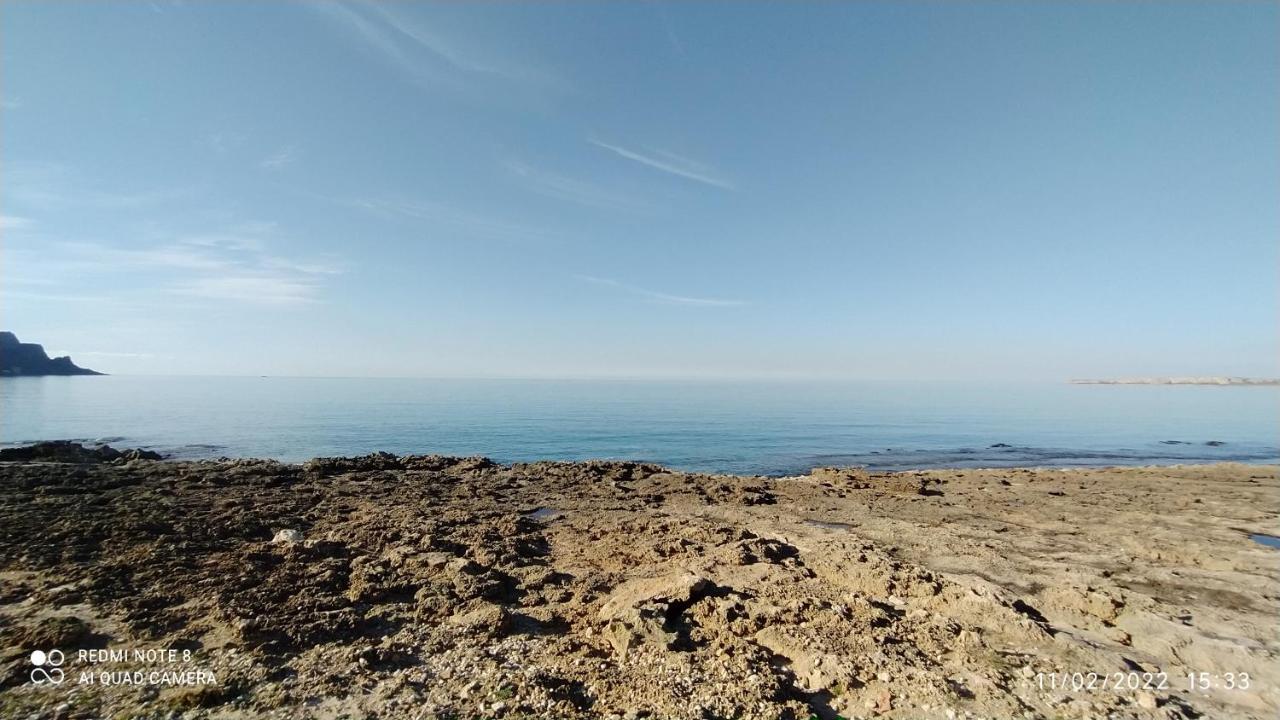 Case Cala Bucerno Castelluzzo Eksteriør bilde